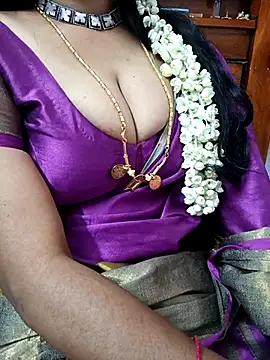 Snapshot of amala_ss chatting on March 2025 05:28:02 PM amala ss online show from March 2025 05:28:02 PM