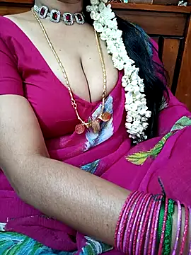 Snapshot of amala_ss chatting on March 2025 06:10:01 AM amala ss online show from March 2025 06:10:01 AM