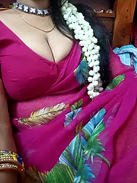 Snapshot of amala_ss chatting on March 2025 01:46:02 PM amala ss online show from March 2025 01:46:02 PM