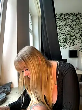 AnnaLenaaa online show from September 2025 03:02:01 PM