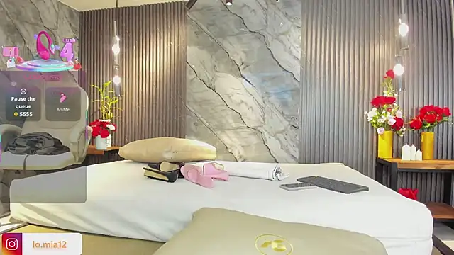 julietha taylor online show from February 2026 02:21:01 AM