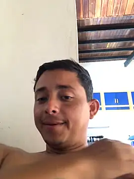 isacalejandroo online show from January 2025 05:06:01 PM