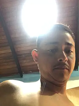 isacalejandroo online show from February 2025 05:29:01 PM