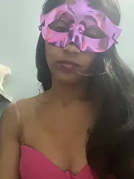 HotRiyacpl online show from November 2025 05:31:01 PM