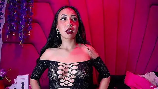 nathalia pink online show from October 2025 08:13:02 PM