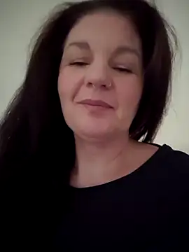 Snapshot of 420Curvybabe chatting on November 2025 12:04:02 PM 420Curvybabe online show from November 2025 12:04:02 PM