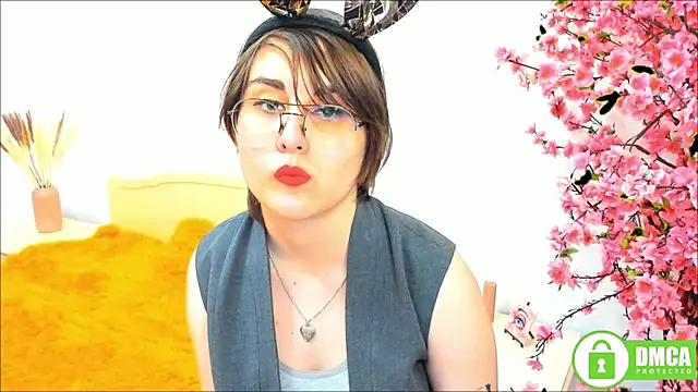 Snapshot of Funny_bunnyy chatting on December 2024 03:29:02 AM Funny bunnyy online show from December 2024 03:29:02 AM