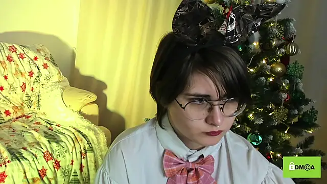 Snapshot of Funny_bunnyy chatting on December 2024 11:50:01 PM Funny bunnyy online show from December 2024 11:50:01 PM