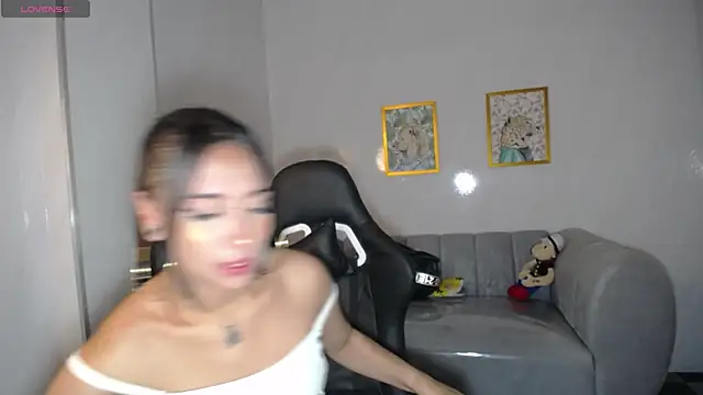  ella b online show from January 2025 07:53:02 PM