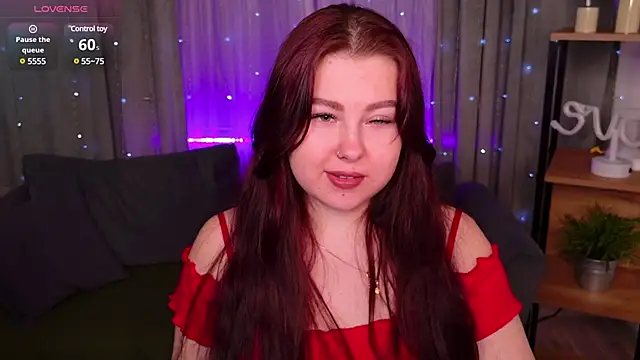 Snapshot of EffyEvansy chatting on March 2025 11:27:01 AM EffyEvansy online show from March 2025 11:27:01 AM