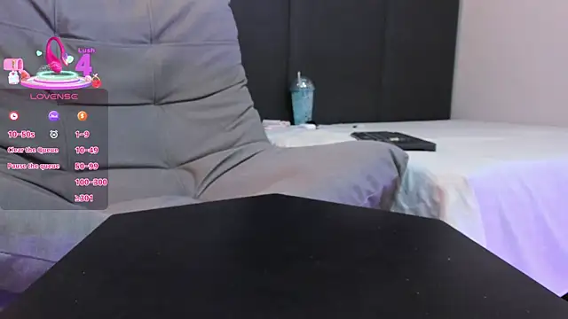 SophieHarris  online show from September 2025 08:20:02 PM