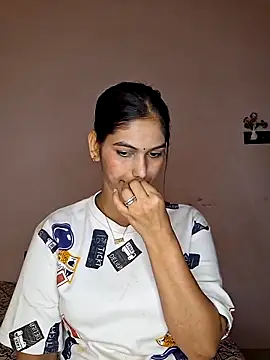 Garima G online show from October 2025 04:49:01 PM