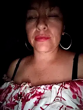 Snapshot of sussy_185 chatting on December 2024 01:05:01 AM sussy 185 online show from December 2024 01:05:01 AM