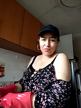 Snapshot of sussy_185 chatting on March 2025 02:59:02 PM sussy 185 online show from March 2025 02:59:02 PM