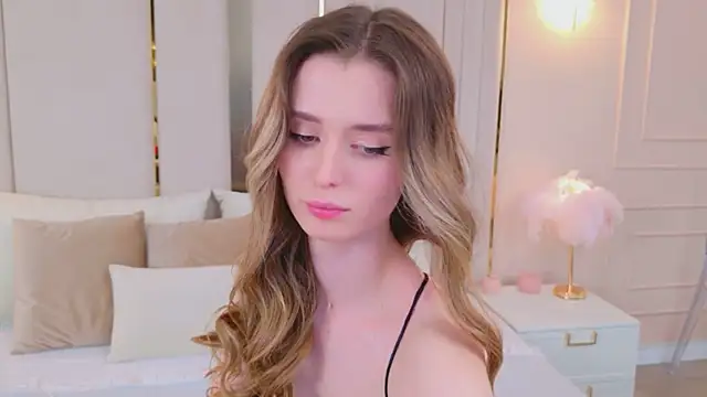 MarybethSnow online show from April 2026 05:17:01 PM