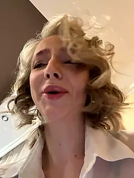 CaseyStar online show from December 2024 08:05:01 AM