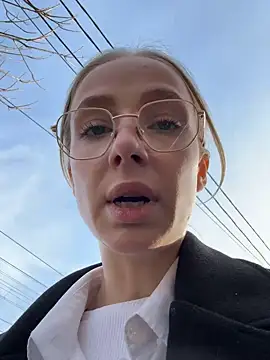 CaseyStar online show from February 2025 09:08:02 AM