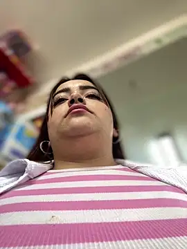 Snapshot of Tatiana_O chatting on December 2024 07:22:02 PM Tatiana O online show from December 2024 07:22:02 PM