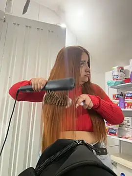 Tatiana O online show from December 2025 01:05:02 PM