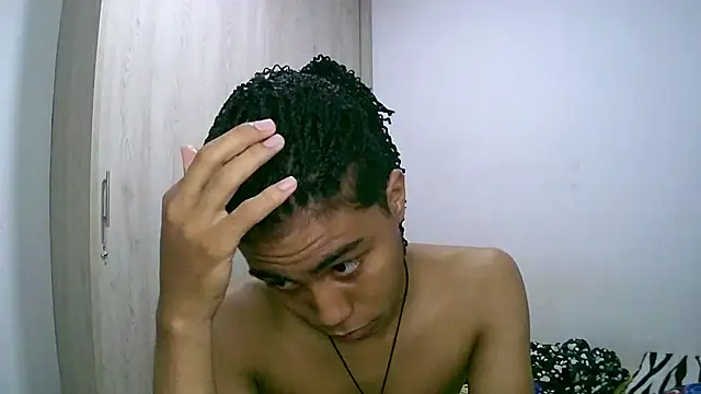 sexy diamante  online show from November 2025 01:55:01 AM