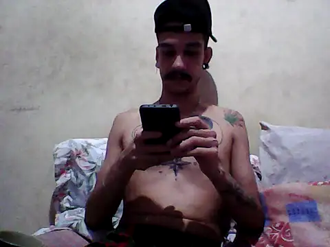 gatobranco001 online show from March 2025 05:12:02 AM