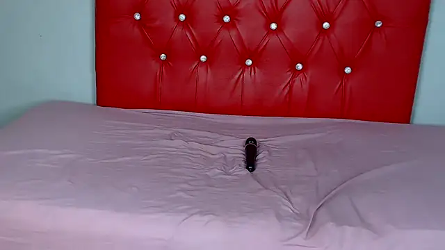 Snapshot of EbonyBentley chatting on September 2025 06:35:02 PM EbonyBentley online show from September 2025 06:35:02 PM