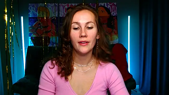 MichelleOrtis online show from December 2024 01:59:02 PM