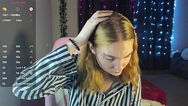 ReddHotPipper online show from February 2025 01:08:01 AM