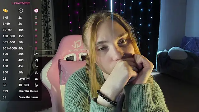 ReddHotPipper online show from February 2025 05:02:02 AM