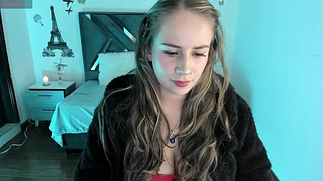 Snapshot of Dana_martinezz chatting on January 2025 03:18:02 AM Dana martinezz online show from January 2025 03:18:02 AM