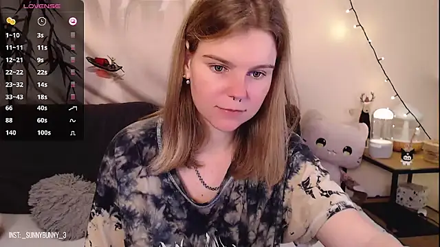 Moona xx online show from December 2024 10:36:01 PM