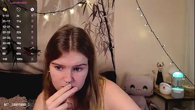 Moona xx online show from December 2024 09:05:01 PM