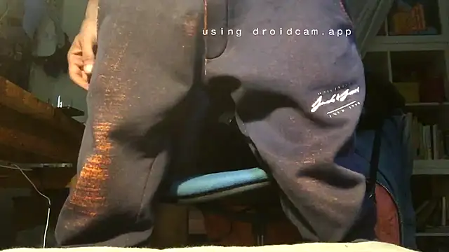 Snapshot of otikatseikaip3r chatting on October 2025 01:45:02 PM otikatseikaip3r online show from October 2025 01:45:02 PM