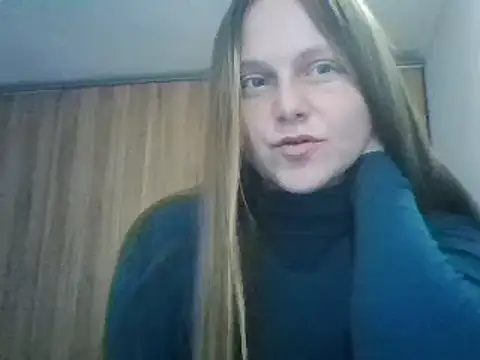 Snapshot of Evasapples chatting on March 2025 03:48:01 PM Evasapples online show from March 2025 03:48:01 PM