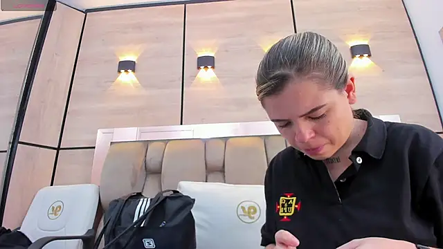 dorothy vegga online show from February 2026 04:00:02 AM