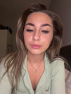 clobunny10 online show from February 2026 10:38:01 PM