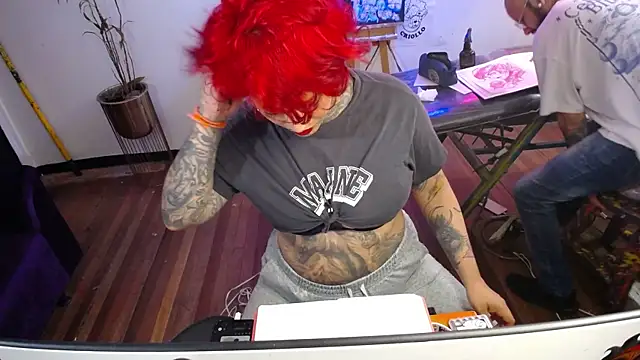 tatouagendecouple online show from November 2025 06:45:02 AM