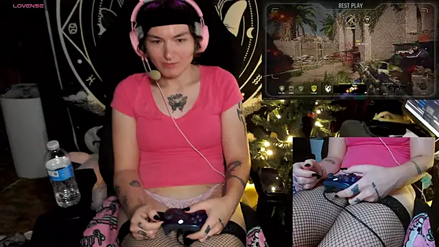 BrandiWRLD 999 online show from December 2024 09:12:02 PM