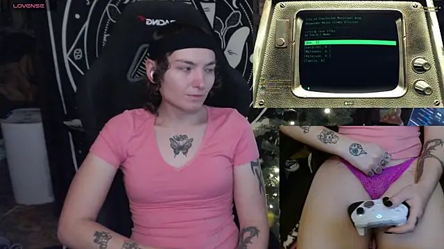 BrandiWRLD 999 online show from January 2025 09:30:02 PM