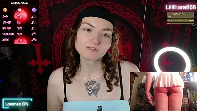 BrandiWRLD 999 online show from November 2025 03:52:01 AM