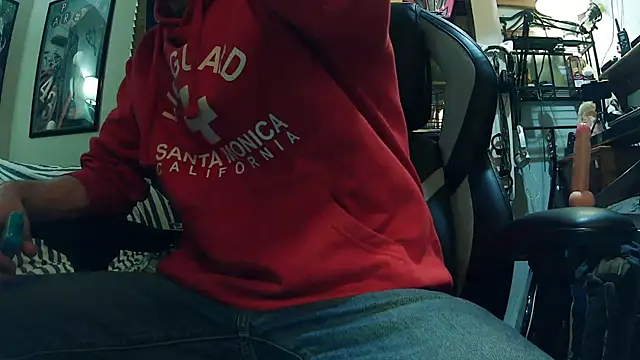 slutty guy12 online show from February 2025 09:19:02 PM