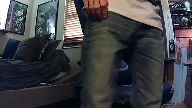 slutty guy12 online show from March 2025 10:04:02 PM