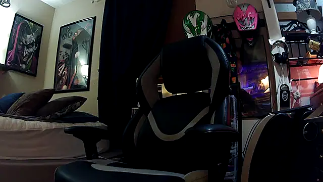 slutty guy12 online show from March 2025 08:54:01 PM