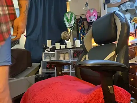 slutty guy12 online show from March 2025 10:38:02 PM