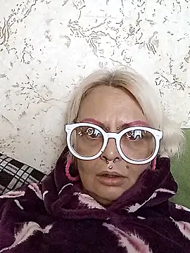 Gardener of Illusions online show from November 2025 01:47:02 PM