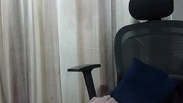 Snapshot of Lovely_Sanvi chatting on March 2025 02:59:01 AM Lovely Sanvi online show from March 2025 02:59:01 AM