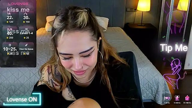 baby  kim online show from November 2025 10:14:01 AM