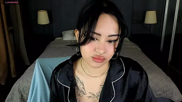 baby  kim online show from December 2025 08:04:02 PM