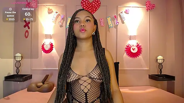 HAYLANISMITH online show from February 2025 12:11:01 PM