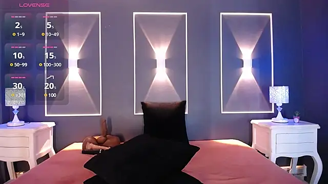 HAYLANISMITH online show from March 2025 03:12:02 PM